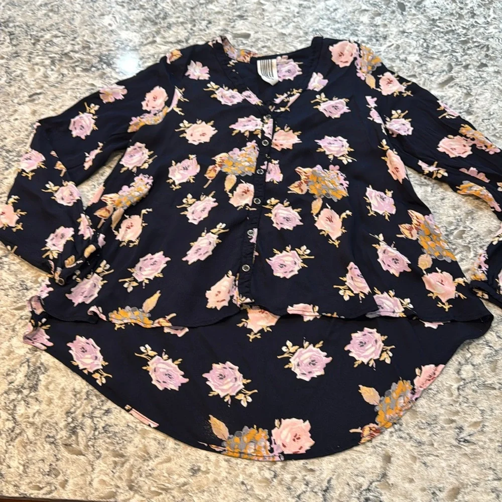 Free People Julia Floral Oversized High Low Blouse Navy Size XS NWOT